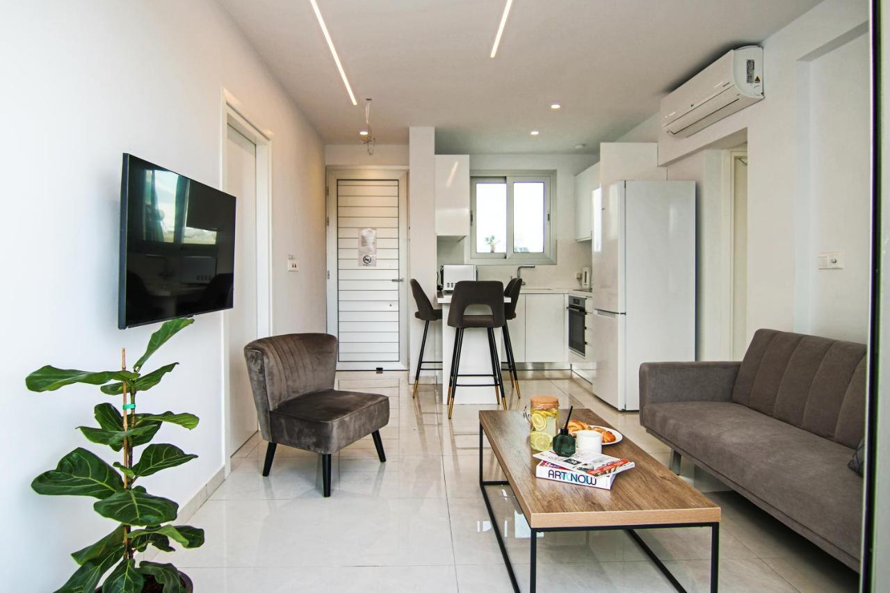 דירות Paphos Phaedrus Living - Seaside Executive Flat Harbour 101 מראה חיצוני תמונה